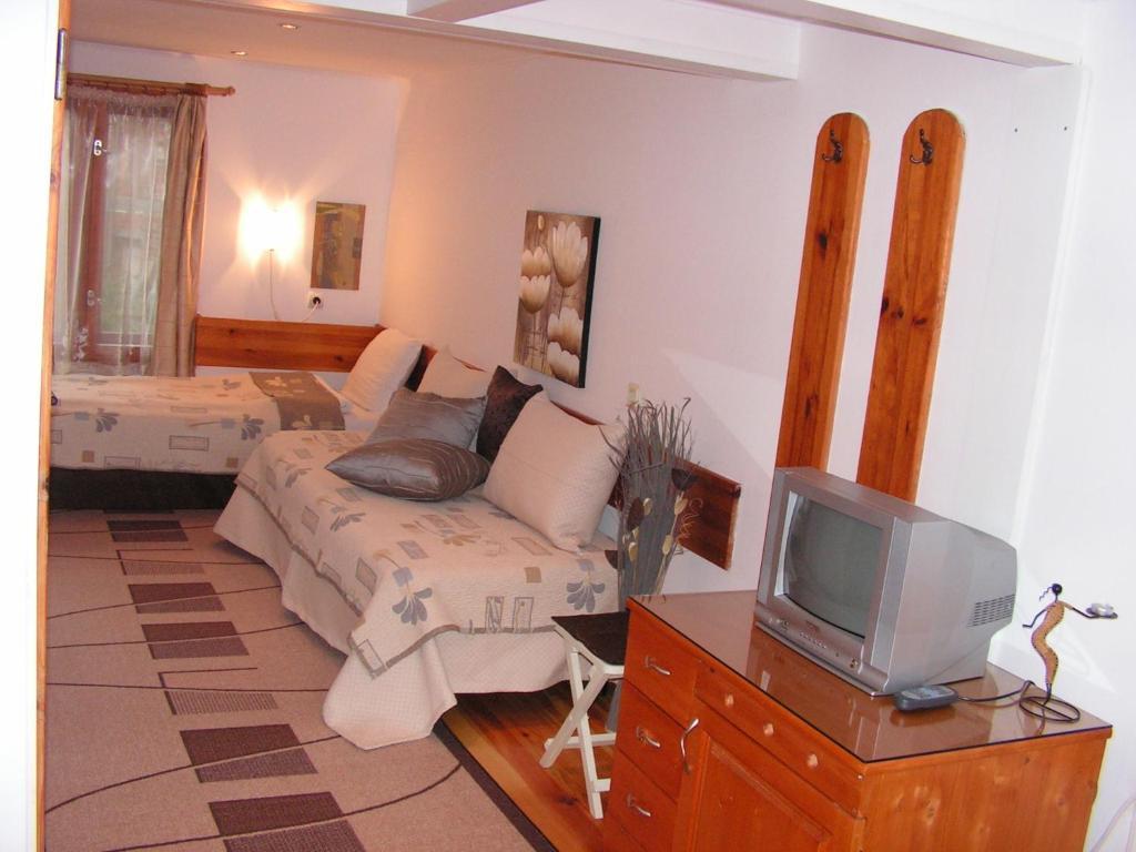 דוברינישטה Guest House Voyno חדר תמונה