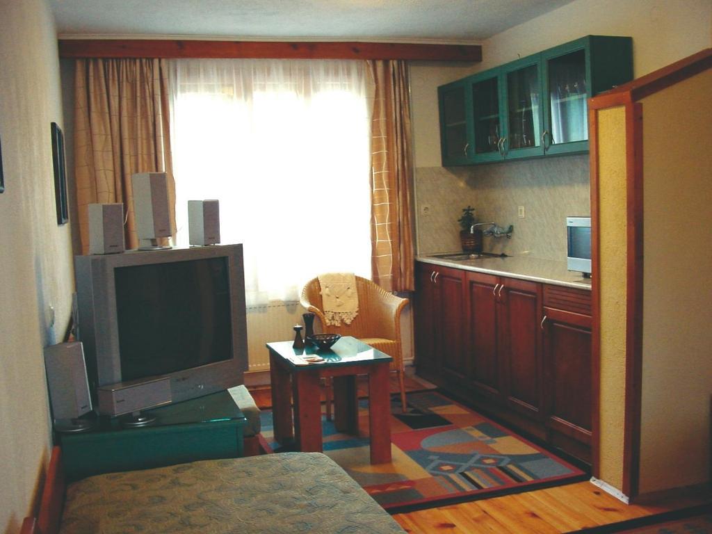 דוברינישטה Guest House Voyno חדר תמונה