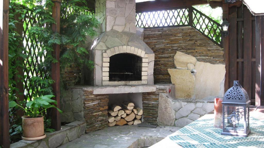 דוברינישטה Guest House Voyno מראה חיצוני תמונה
