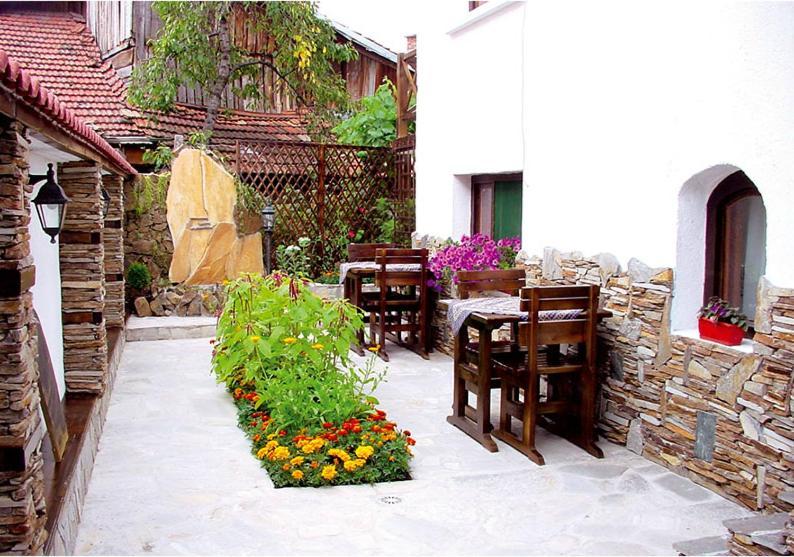 דוברינישטה Guest House Voyno מראה חיצוני תמונה